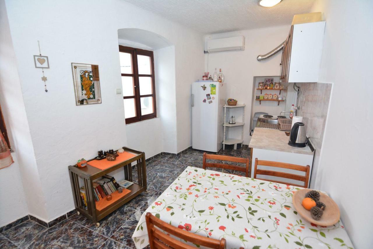 Apartment Pela Kotor Eksteriør bilde